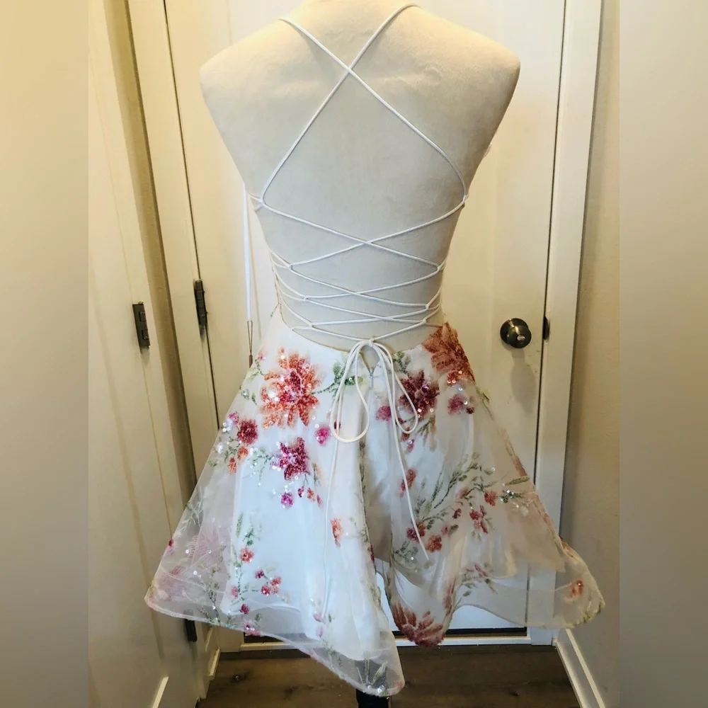 Embroidered Lace Deep V-Neck Open Criss Cross Back Short Cocktail Dress - Picture 6 of 9